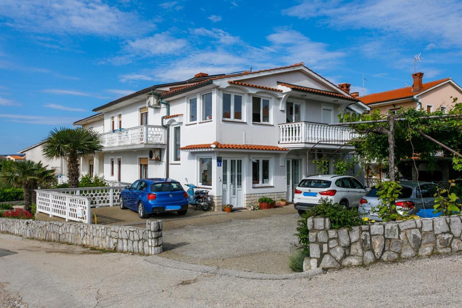 Apartments Paradiso Krk Town Eksteriør bilde